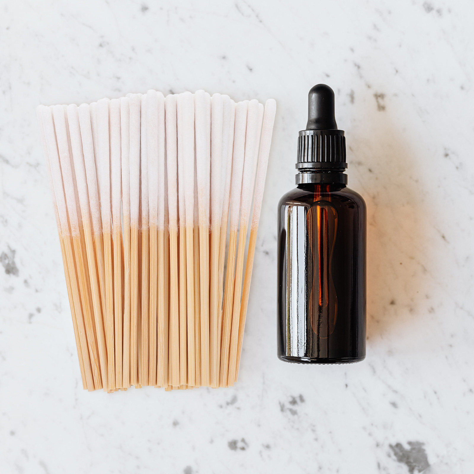 Beauty Makeup Tips - 300 Adet Bambu Saplı Pamuklu Çubuklar