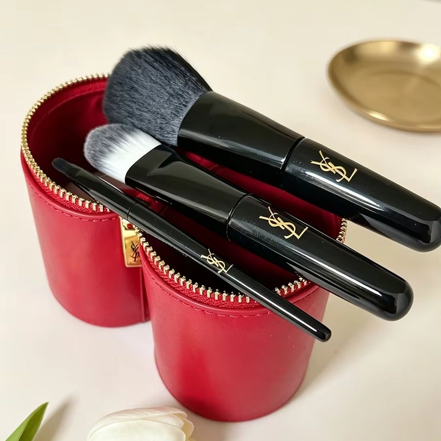 Tasarımcı YSL'nin Çantası Hedi - Ysl Beauty Makeup incelemesi ve fiyatı